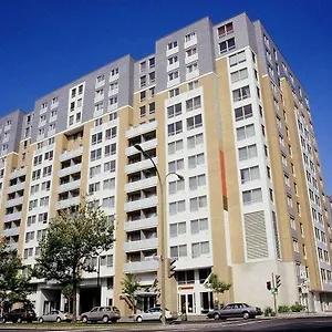 Faubourg Centre-ville Downtown מונטריאול